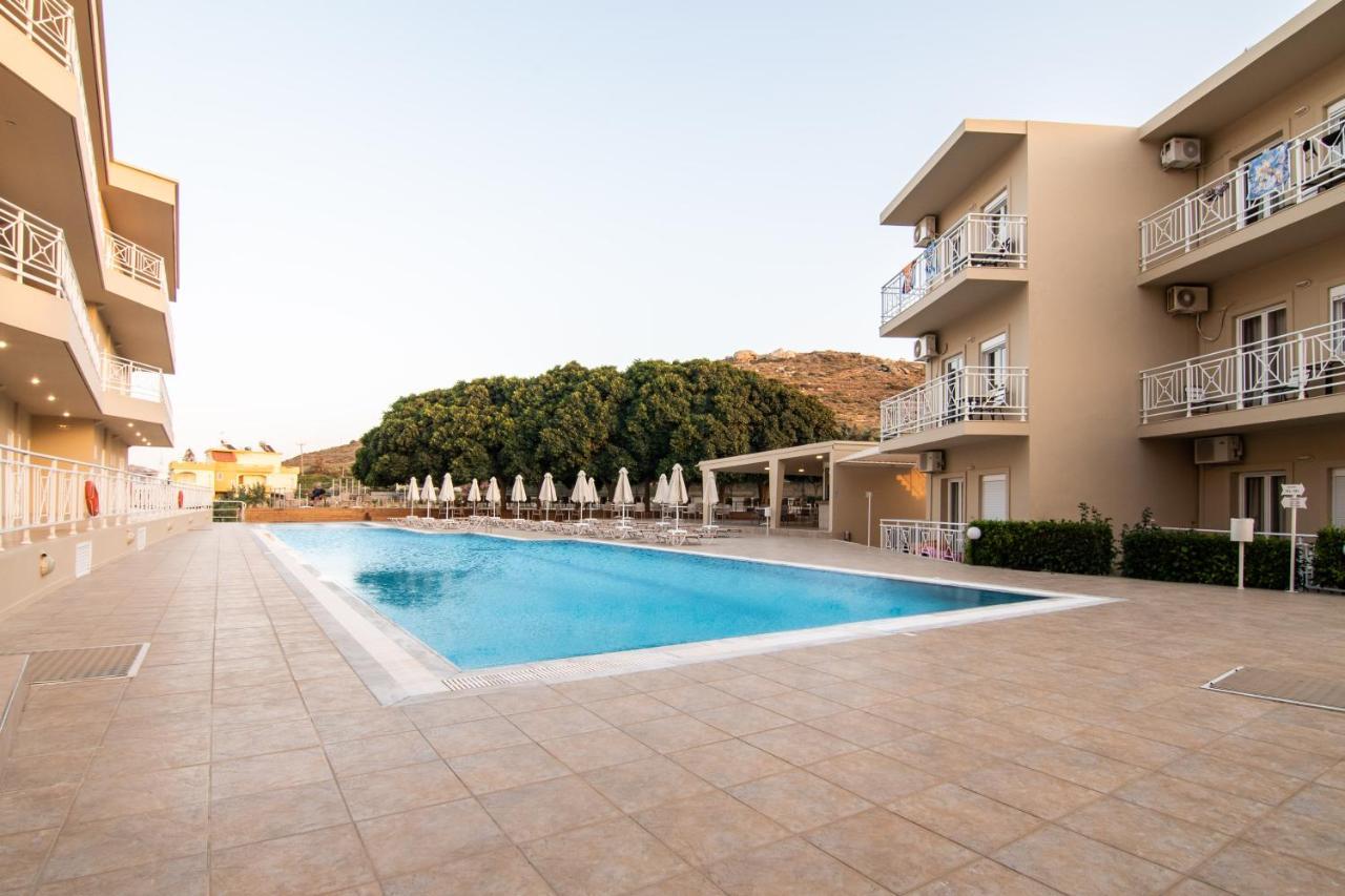 Chrissy'S Paradise Agia Pelagia  Exterior foto