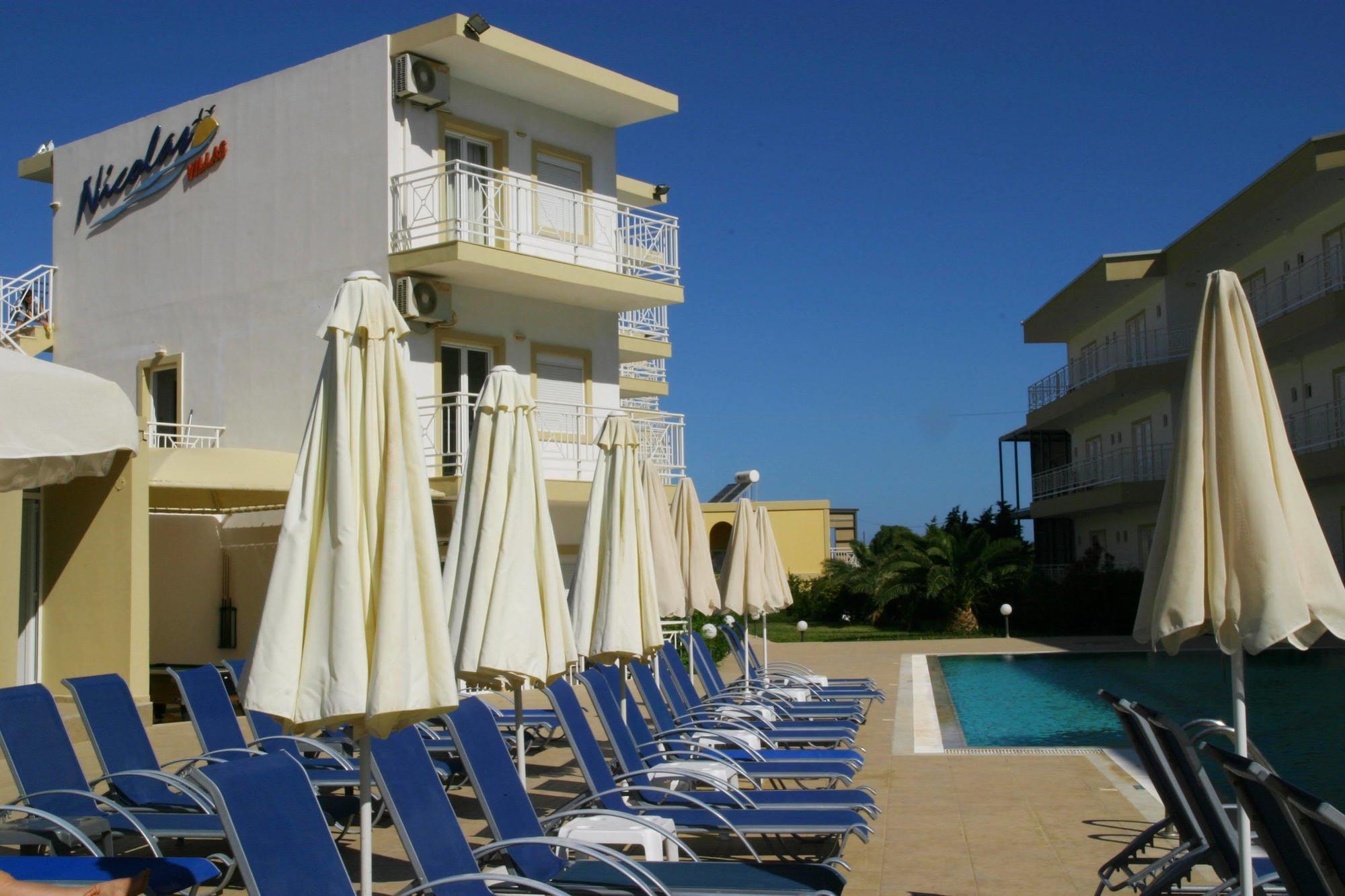 Chrissy'S Paradise Agia Pelagia  Facilidades foto